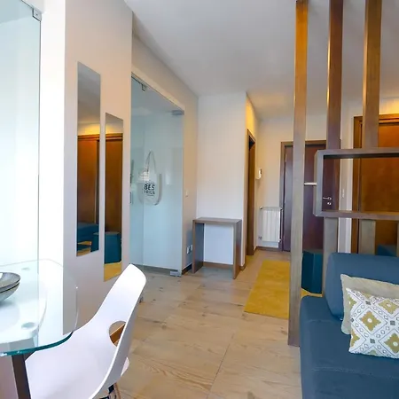 Flat Casino - Moderno & Otima Localizacao! *
